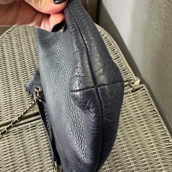 Tory Burch Marion Pebbled Leather Bag - Picture 4 of 5